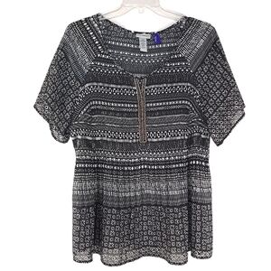 Catherines Women's Smocked Blouse Beaded Black White Geometric 1XW 18/20W Petite